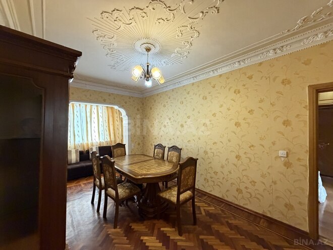 Продаётся 5-комн. вторичка 120 м², м. Халглар Достлугу, photo 1 from 26