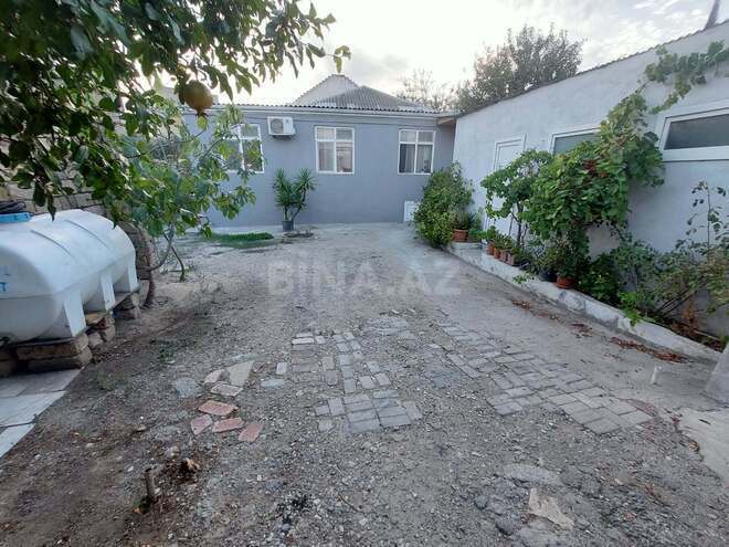Satılır 7 otaqlı həyət evi/bağ evi 200 m², Bülbülə q., photo 1 from 17