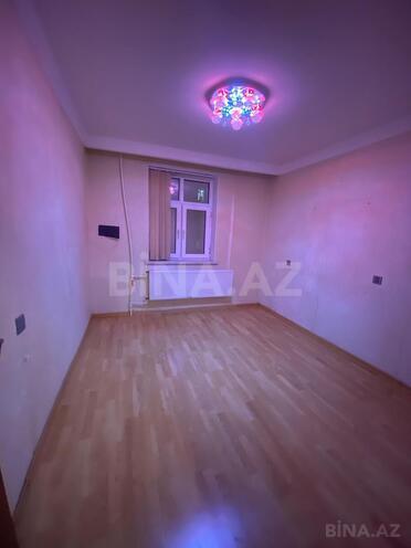 Satılır 3 otaqlı köhnə tikili 70 m², Qaraçuxur q., photo 10 from 16