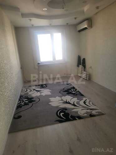Satılır 3 otaqlı köhnə tikili 60 m², Qara Qarayev m., photo 1 from 11