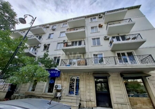 Satılır 3 otaqlı köhnə tikili 70 m², 28 May m., photo 3 from 15