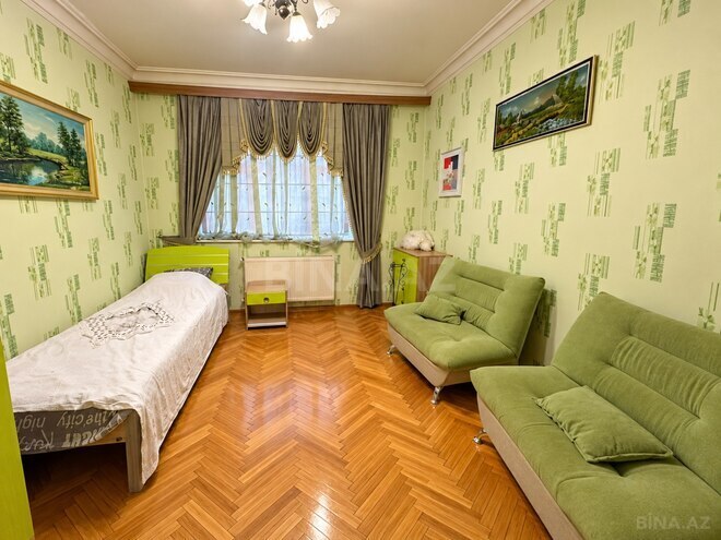 Сдается 3-комн. новостройка 140 м², м. Низами, photo 12 from 16