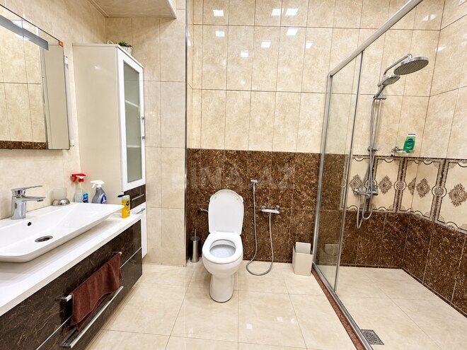 Сдается 3-комн. новостройка 140 м², м. Низами, photo 14 from 16