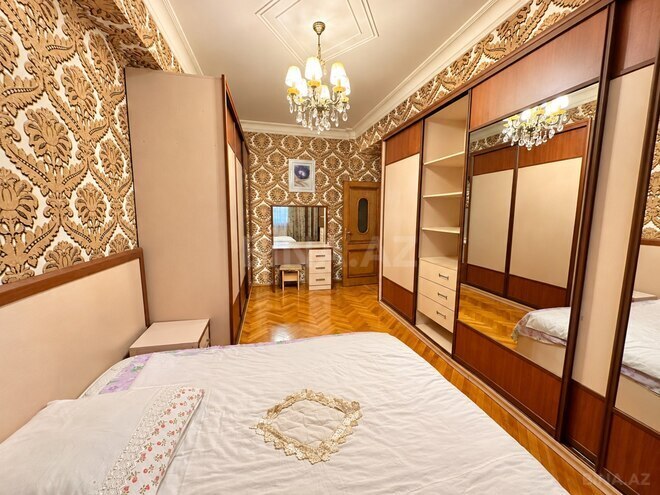Сдается 3-комн. новостройка 140 м², м. Низами, photo 11 from 16