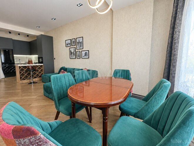 Сдается 2-комн. новостройка 75 м², м. Ичеришехер, photo 3 from 10