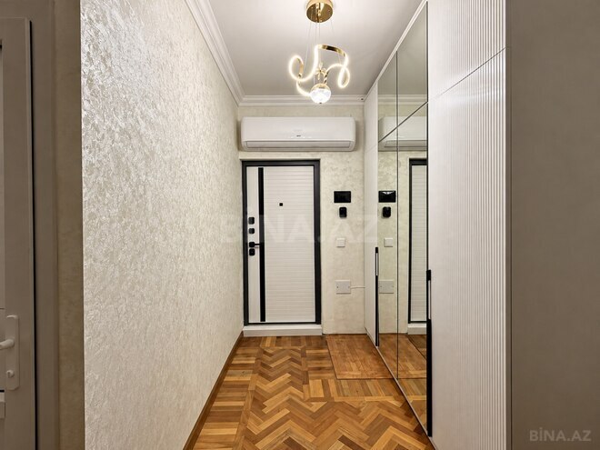 Продается 3-комн. вторичка 85 м², м. Ази Асланов, photo 9 from 16