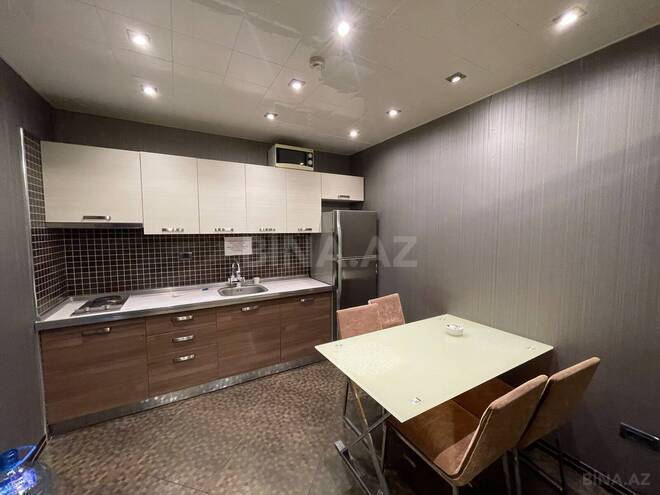 İcarəyə verilir 5 otaqlı ofis 250 m², 28 May m., photo 22 from 25
