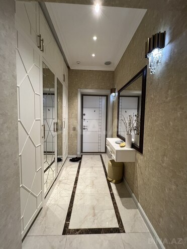 Продается 3-комн. новостройка 106 м², м. 8 ноября, photo 1 from 16
