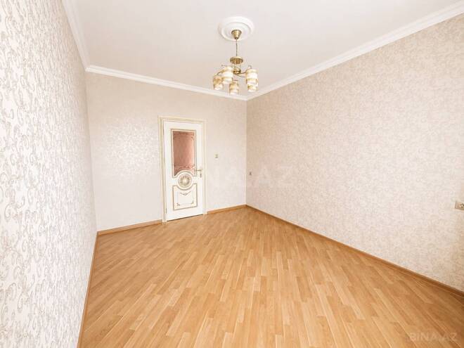 Satılır 3 otaqlı köhnə tikili 80 m², Bakıxanov q., photo 9 from 18