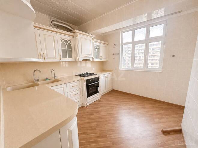 Satılır 3 otaqlı köhnə tikili 80 m², Bakıxanov q., photo 3 from 18