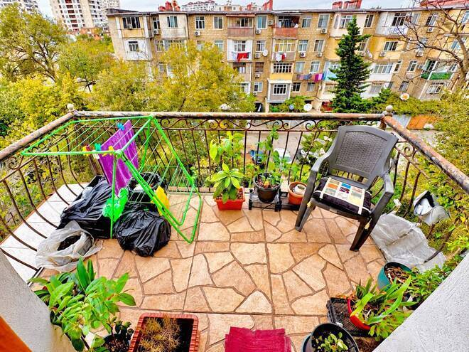 Satılır 1 otaqlı köhnə tikili 35 m², Qara Qarayev m., photo 12 from 15