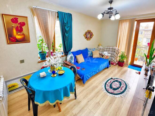 Satılır 1 otaqlı köhnə tikili 35 m², Qara Qarayev m., photo 1 from 15