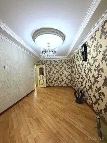 Продается 3-комн. вторичка 85 м², м. Ази Асланов, photo 5 from 10