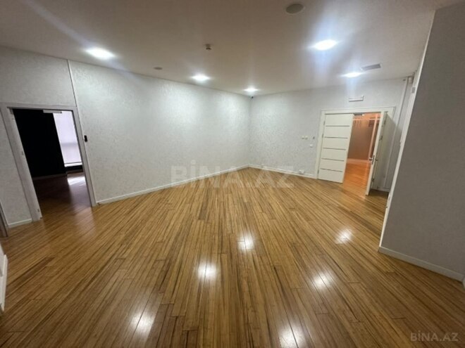 İcarəyə verilir 10 otaqlı ofis 400 m², Bakmil m., photo 14 from 31