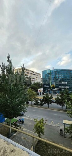 Satılır 4 otaqlı köhnə tikili 120 m², Bakıxanov q., photo 1 from 22