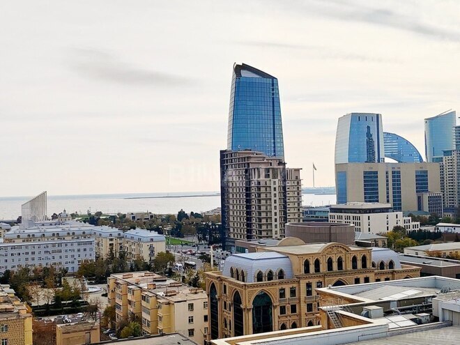 Satılır 4 otaqlı yeni tikili 171 m², Şah İsmayıl Xətai m., photo 1 from 26