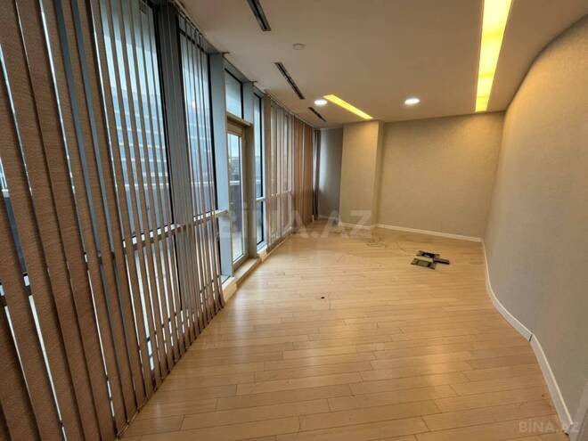 İcarəyə verilir 10 otaqlı ofis 550 m², Bakmil m., photo 8 from 19