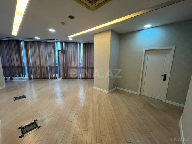 İcarəyə verilir 10 otaqlı ofis 550 m², Bakmil m., photo 4 from 19