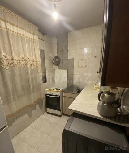 Продается 3-комн. вторичка 70 м², м. Кара Караев, photo 10 from 13