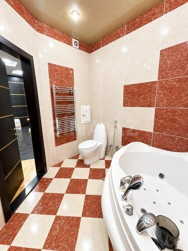 Сдается 3-комн. новостройка 160 м², м. 8 ноября, photo 17 from 21