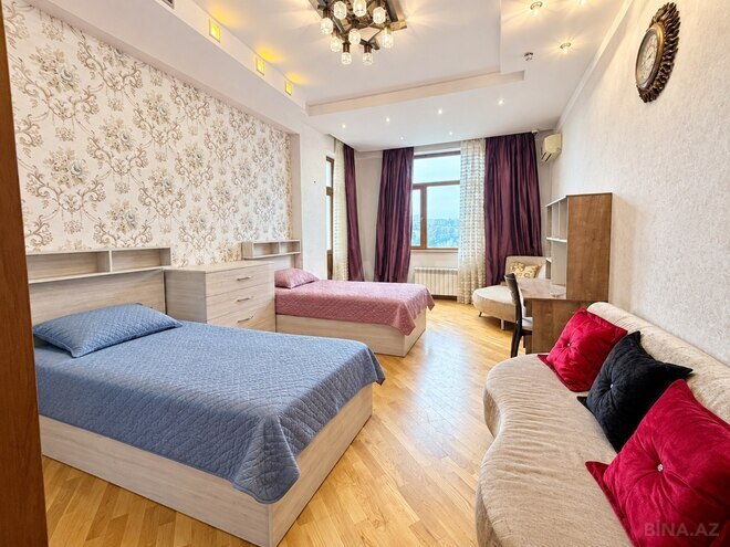 Сдается 3-комн. новостройка 160 м², м. 8 ноября, photo 14 from 21
