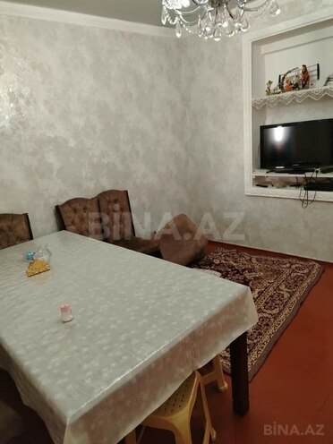 Продается 2-комн. дом/дача 70 м², м. Иншаатчылар, photo 1 from 9