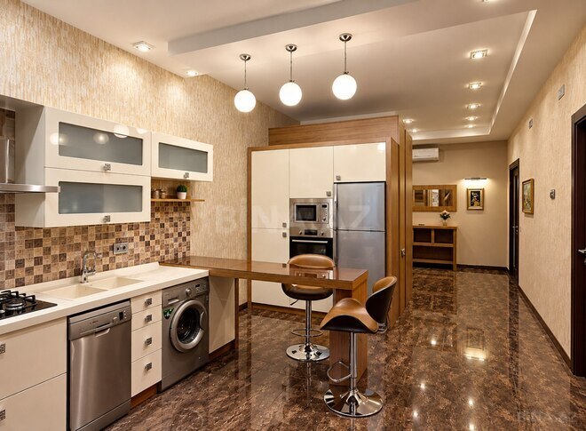 Сдается 3-комн. новостройка 110 м², Насиминский  р., photo 12 from 18