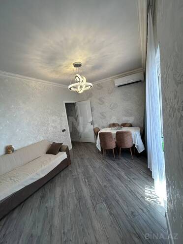 Продается 2-комн. вторичка 50 м², пос. Ахмедлы, photo 1 from 16
