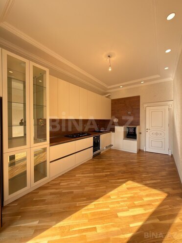 Продаётся 3-комн. новостройка 141 м², м. 8 ноября, photo 14 from 18