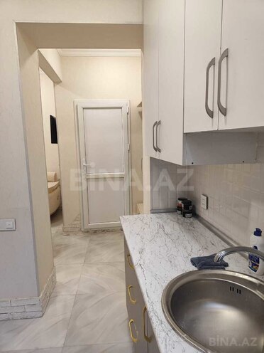 Продается 2-комн. вторичка 40 м², м. Сахил, photo 3 from 21