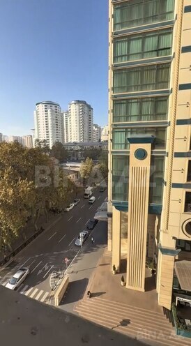 Satılır 4 otaqlı yeni tikili 300 m², 28 May m., photo 17 from 19