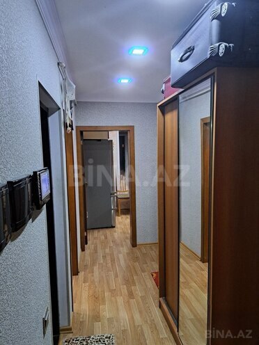Продается 3-комн. вторичка 65 м², м. Ази Асланов, photo 8 from 16