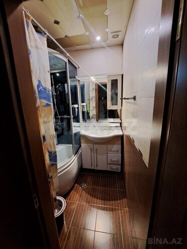 Продается 3-комн. вторичка 65 м², м. Ази Асланов, photo 4 from 16