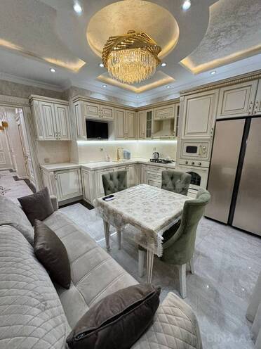 Сдаётся 3-комн. новостройка 150 м², м. 8 ноября, photo 6 from 28