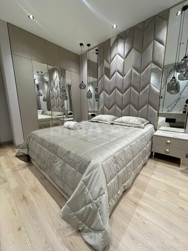 Сдается 3-комн. новостройка 120 м², м. 8 ноября, photo 12 from 26