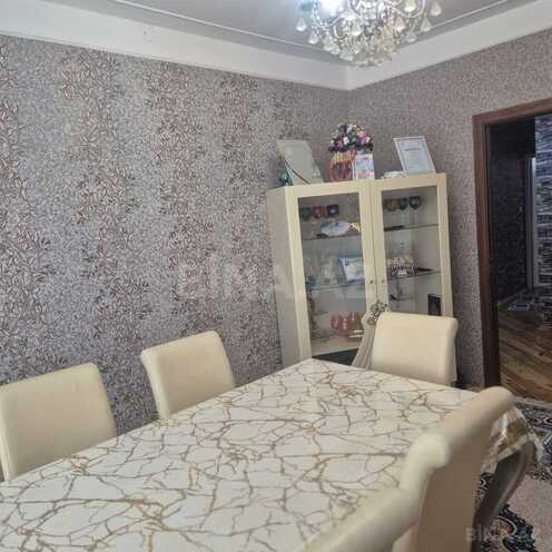 Продается 5-комн. вторичка 110 м², photo 16 from 24