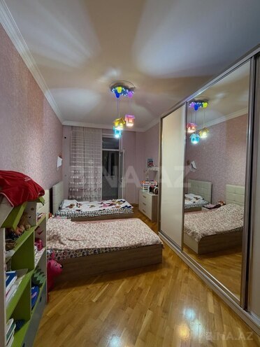 Продается 4-комн. новостройка 160 м², м. Иншаатчылар, photo 1 from 18