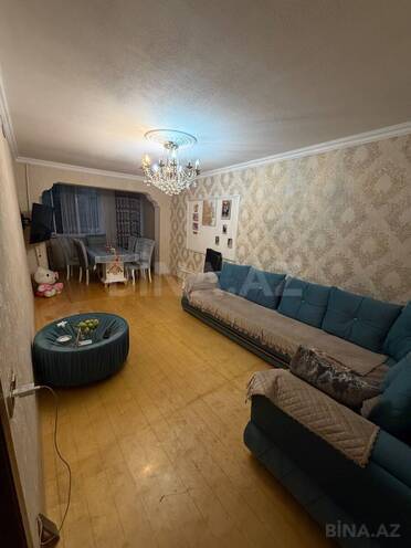 Продается 4-комн. вторичка 140 м², м. Нефтчиляр, photo 1 from 23