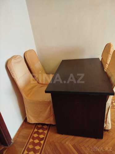 İcarəyə verilir 2 otaqlı köhnə tikili 60 m², 28 May m., photo 4 from 13