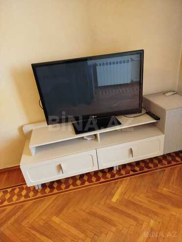 İcarəyə verilir 2 otaqlı köhnə tikili 60 m², 28 May m., photo 3 from 13