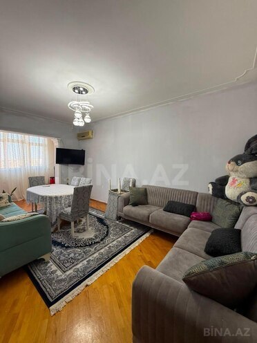 Satılır 3 otaqlı köhnə tikili 75 m², Yeni Günəşli q., photo 1 from 17