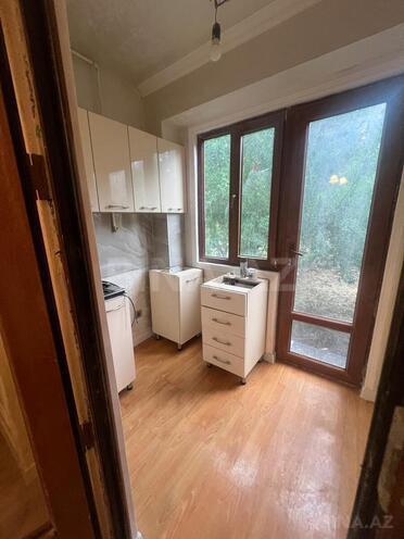 Satılır 3 otaqlı köhnə tikili 75 m², Həzi Aslanov m., photo 8 from 14