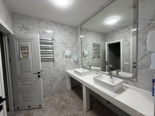 İcarəyə verilir  obyekt 550 m², 28 May m., photo 18 from 19