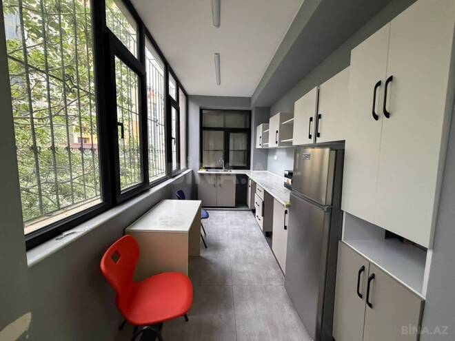 İcarəyə verilir  obyekt 550 m², 28 May m., photo 13 from 19