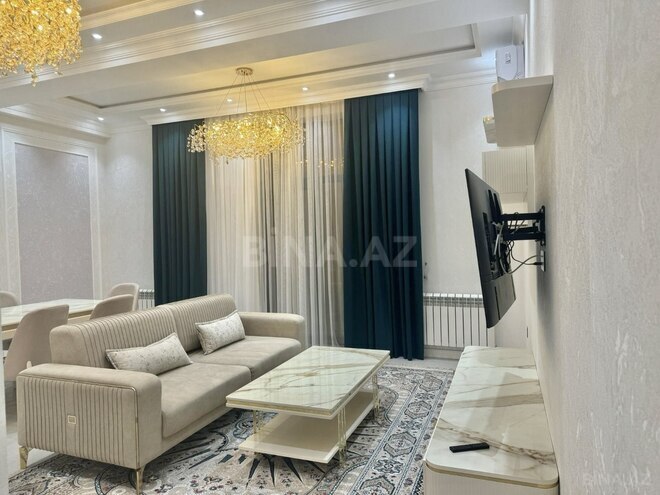 İcarəyə verilir 3 otaqlı yeni tikili 130 m², 28 May m., photo 1 from 15