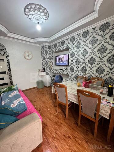 Продается 2-комн. вторичка 55 м², м. Кара Караев, photo 5 from 17