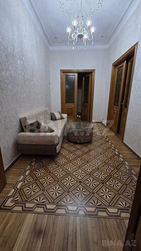 Сдаётся 3-комн. вторичка 100 м², Насиминский  р., photo 7 from 25