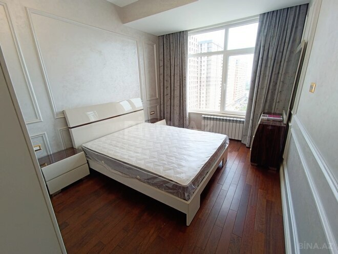 Сдается 3-комн. новостройка 136 м², Насиминский  р., photo 3 from 12