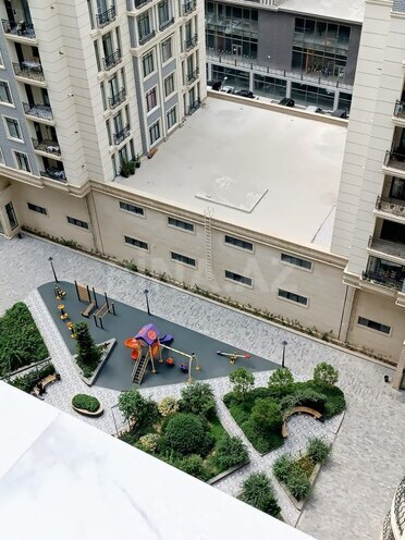 Сдается 3-комн. новостройка 136 м², Насиминский  р., photo 7 from 12