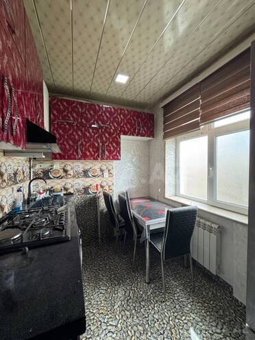 Satılır 2 otaqlı köhnə tikili 55 m², Bakıxanov q., photo 13 from 16